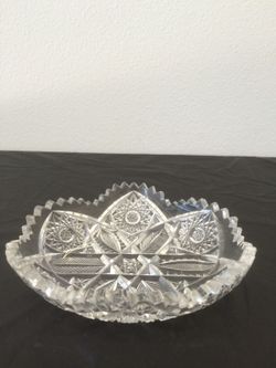 Crystal candy dish scalloped edges