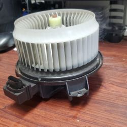 Blower Motor for 2011 Toyota RAV4 – Original Part