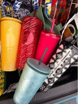 starbucks cups