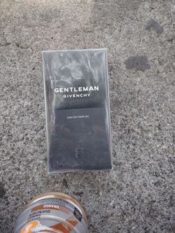 Givenchy gentleman cologne