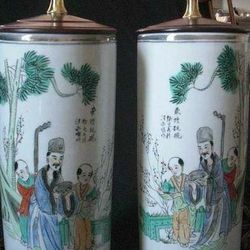 A pair of Chinese antique porcelain lamps
