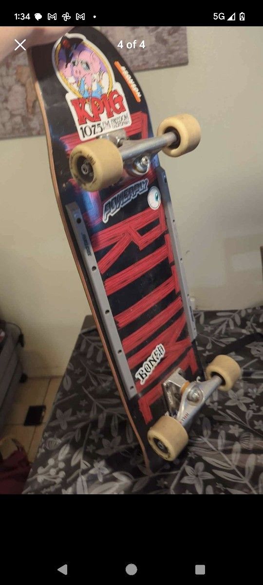 SKATEBOARD (part-time Brand, New Bearings,Hollow Independent Trucks,And Grind Bars