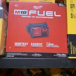 Milwaukee New Compressor M18 Fuel 