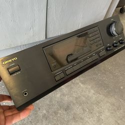 Onkyo Receiver Fm/Am Stereo. TX-8211.