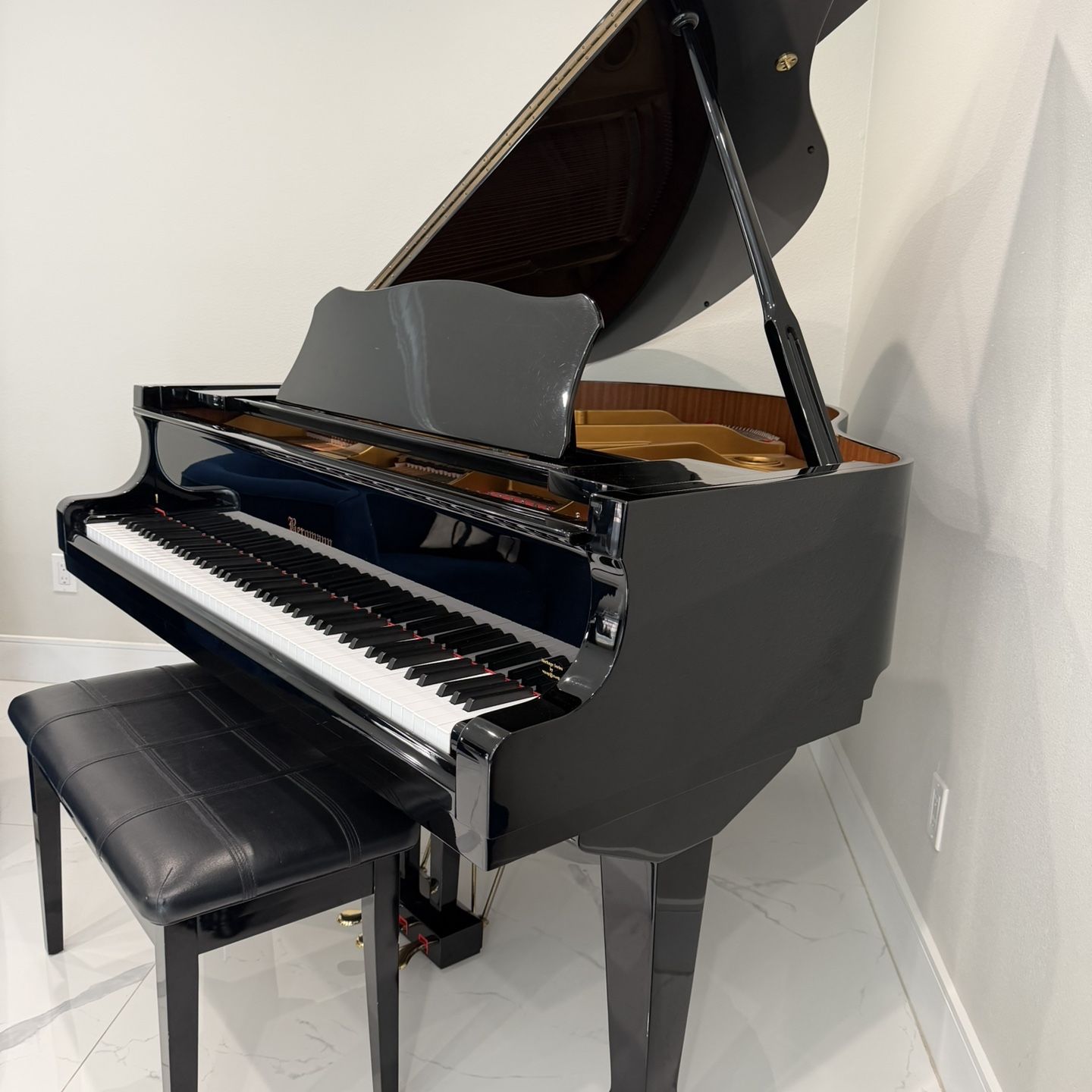 Bergmann Heritage Series By Young Chang Baby Grand Piano for Sale in ...