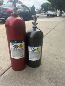Brand new just have the black one 10 pounds on stock!!