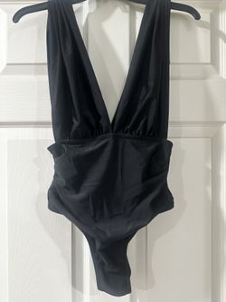 Black One Piece Small