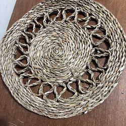 Round Woven Straw Placemat, Braided Beige, 13-15 in, Floral & Garden Theme