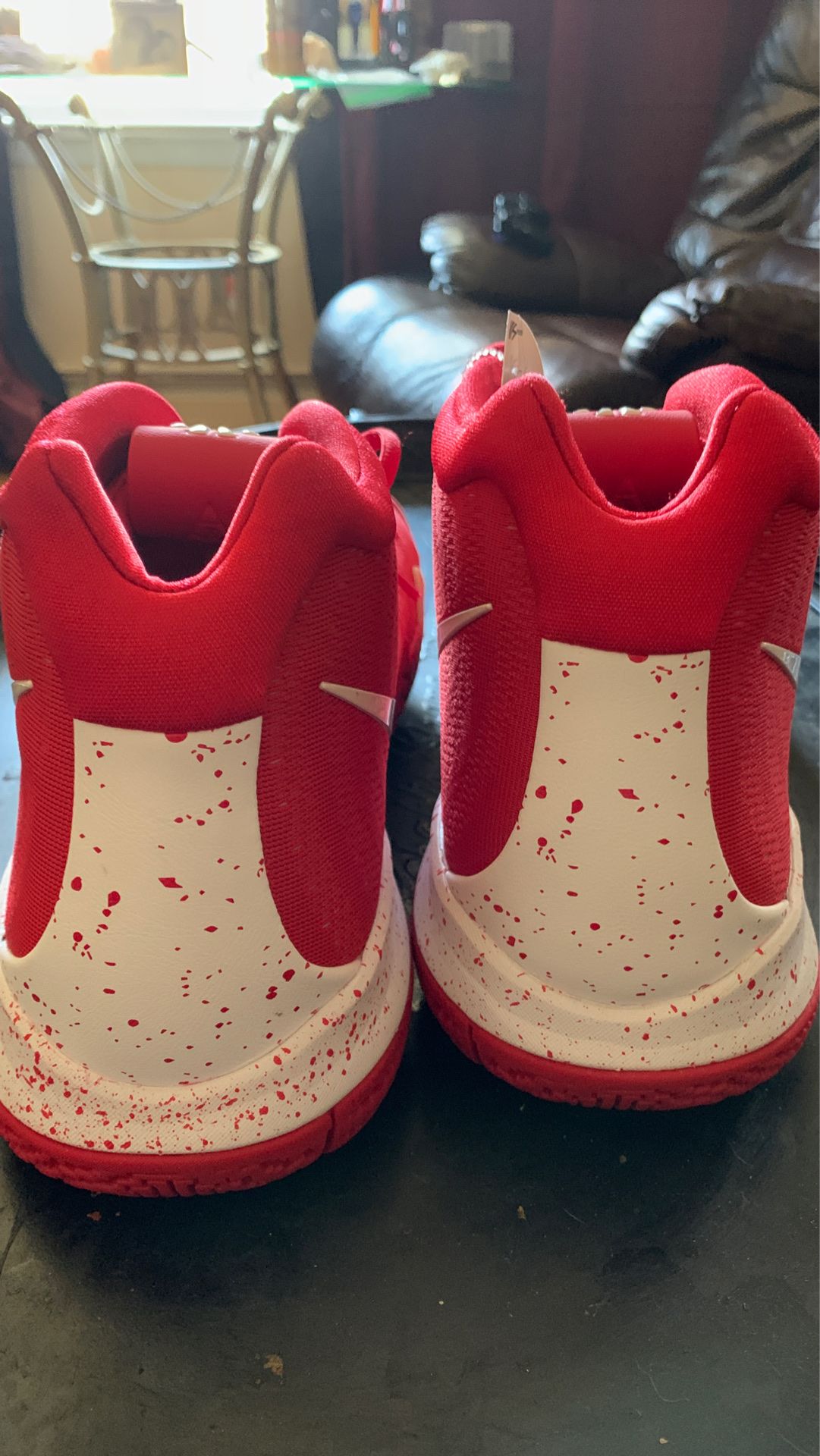 kyrie 4 team red