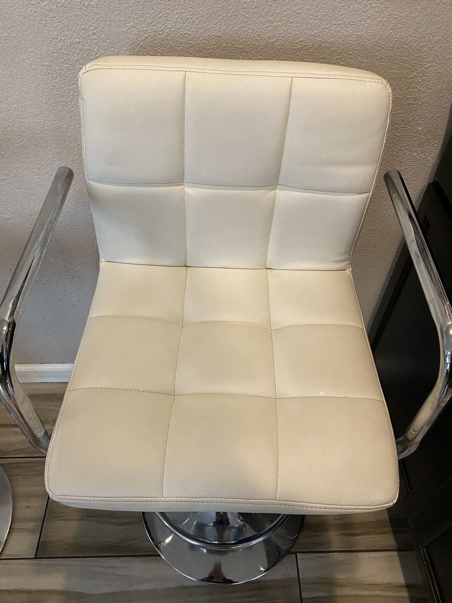 Bar Height / Counter Top Stools 