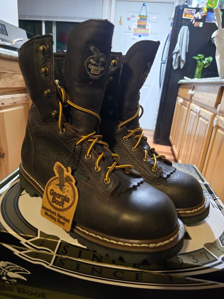 Georgia 8" Logger Boots