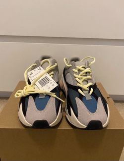 yeezy wave runners