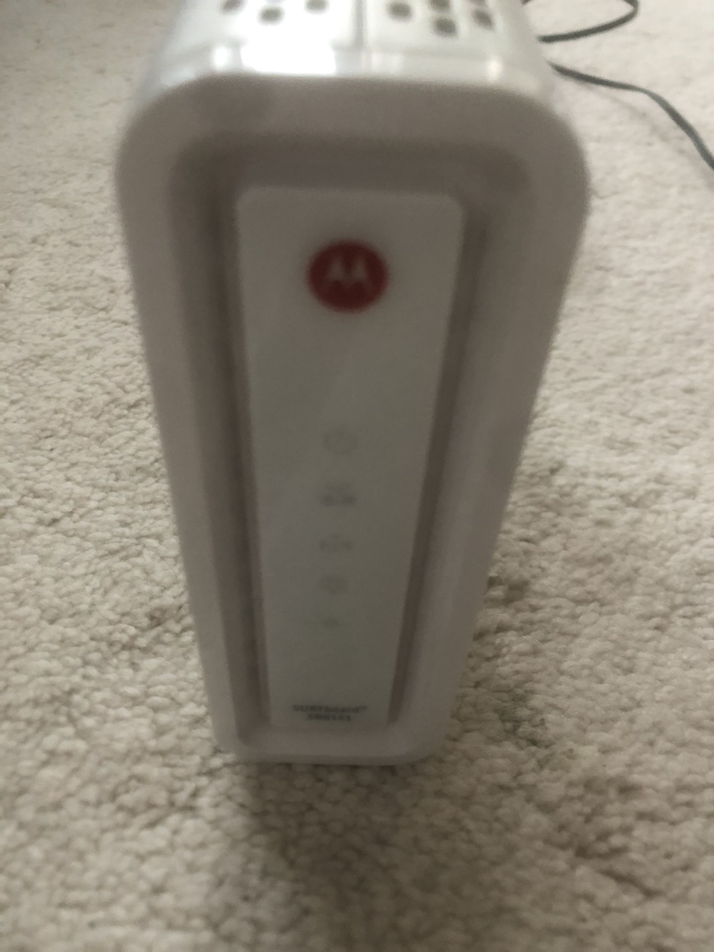 Motorola SURFboard SB6141 Modem