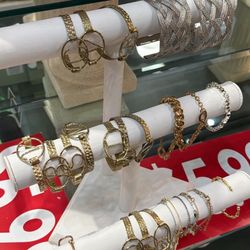 Store Closing Jewelry Watches 