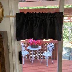 Black Sateen And Polyester Curtain Topper