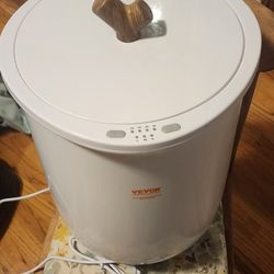 Electric Towel Warmer. Brand New  w/o Box