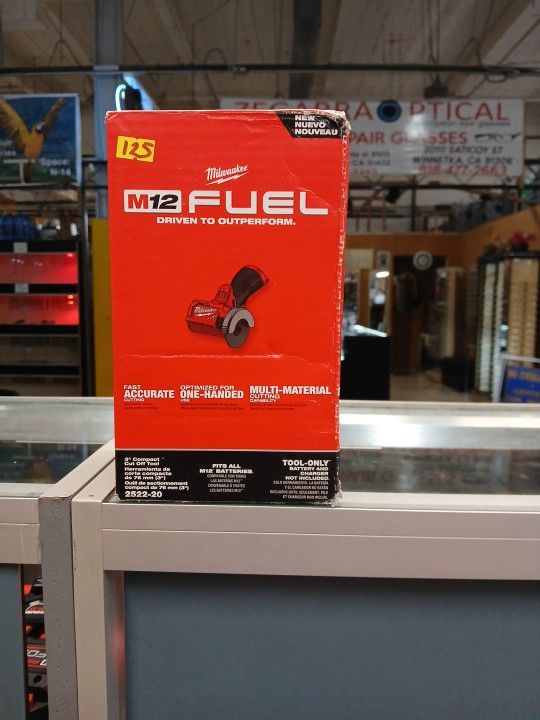 Milwaukee New Fuel M12 Compact Cut Off Tool