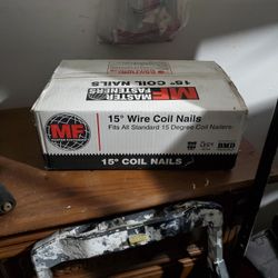 Case  Of 10,500 15 Degree 11/4in Coil Nails