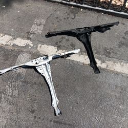 GENUINE 02-06 RSX TIE BAR RADIATOR SUPPORT T-BRACKET