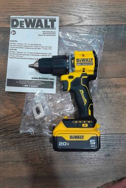 Dewalt Hammer Drill + 5ah Batter (NO CHARGER)