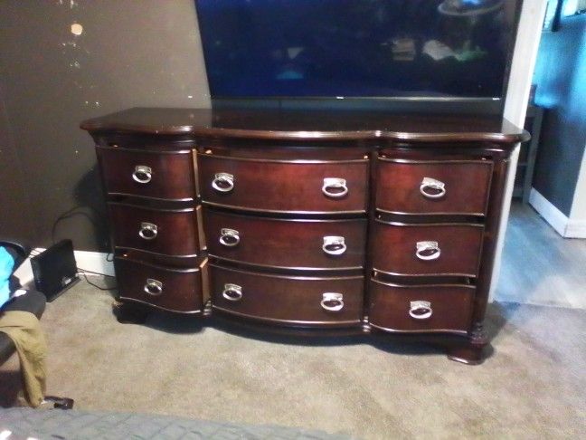 9 Drawer Dresser With Real Wood Cherry Wood