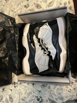 Concord 11s Size 11.5