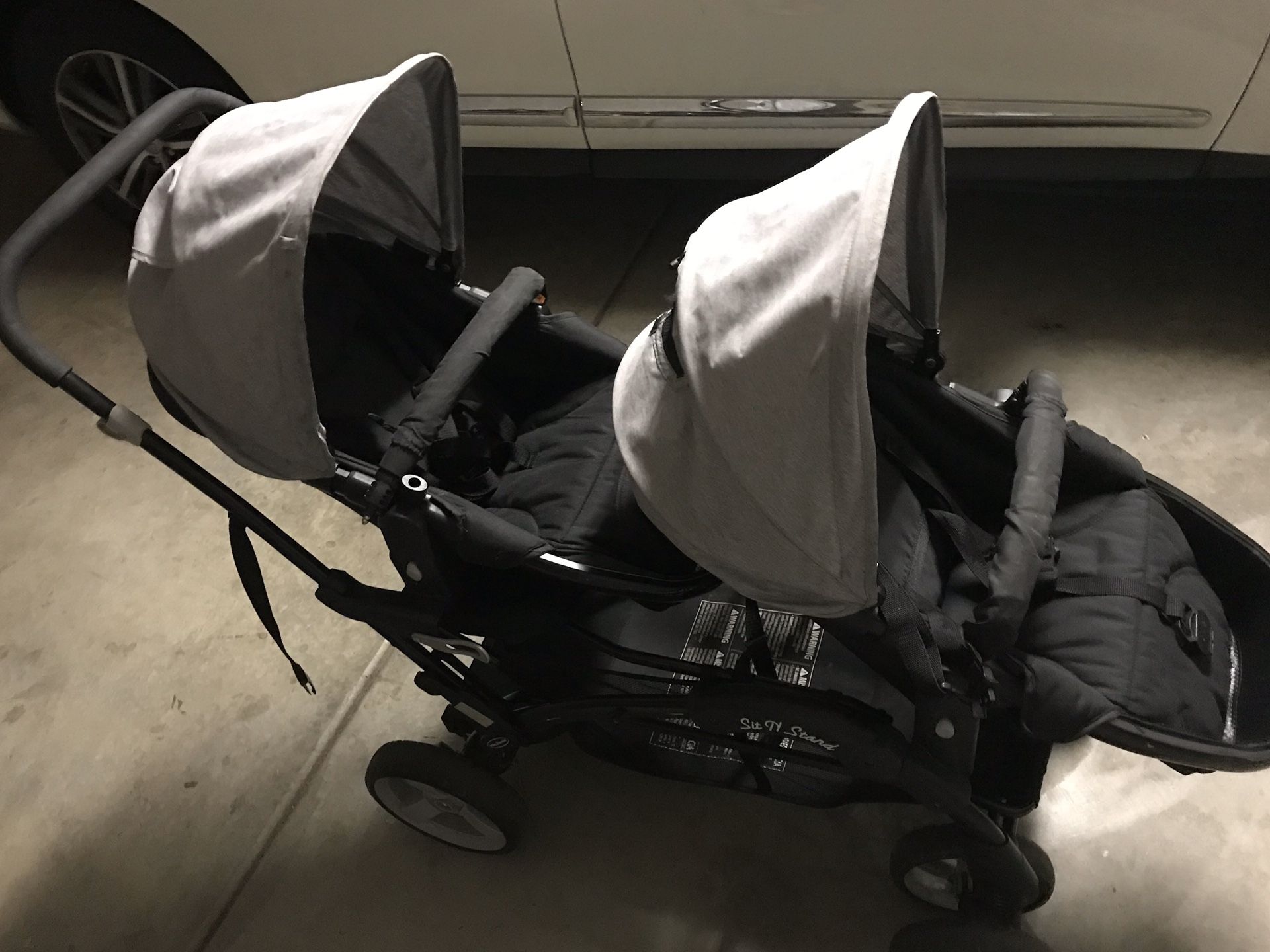 Sit and Stand Double Stroller w/ Detachable Seats