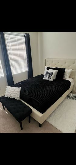 Full Size Bed with Mattress