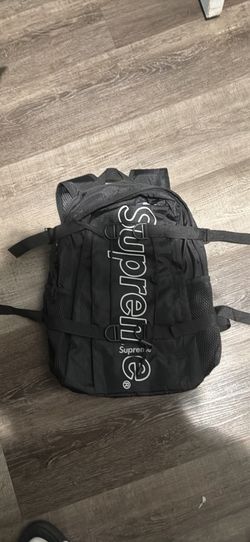 Supreme Back pack