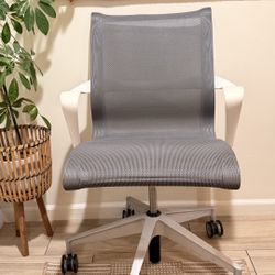 Herman Miller Setu Chair 