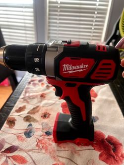 Milwaukee M18 18V Lithium ion Cordless 1/2" Drill Driver TOOL ONLY