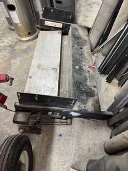 Tommy gate liftgate