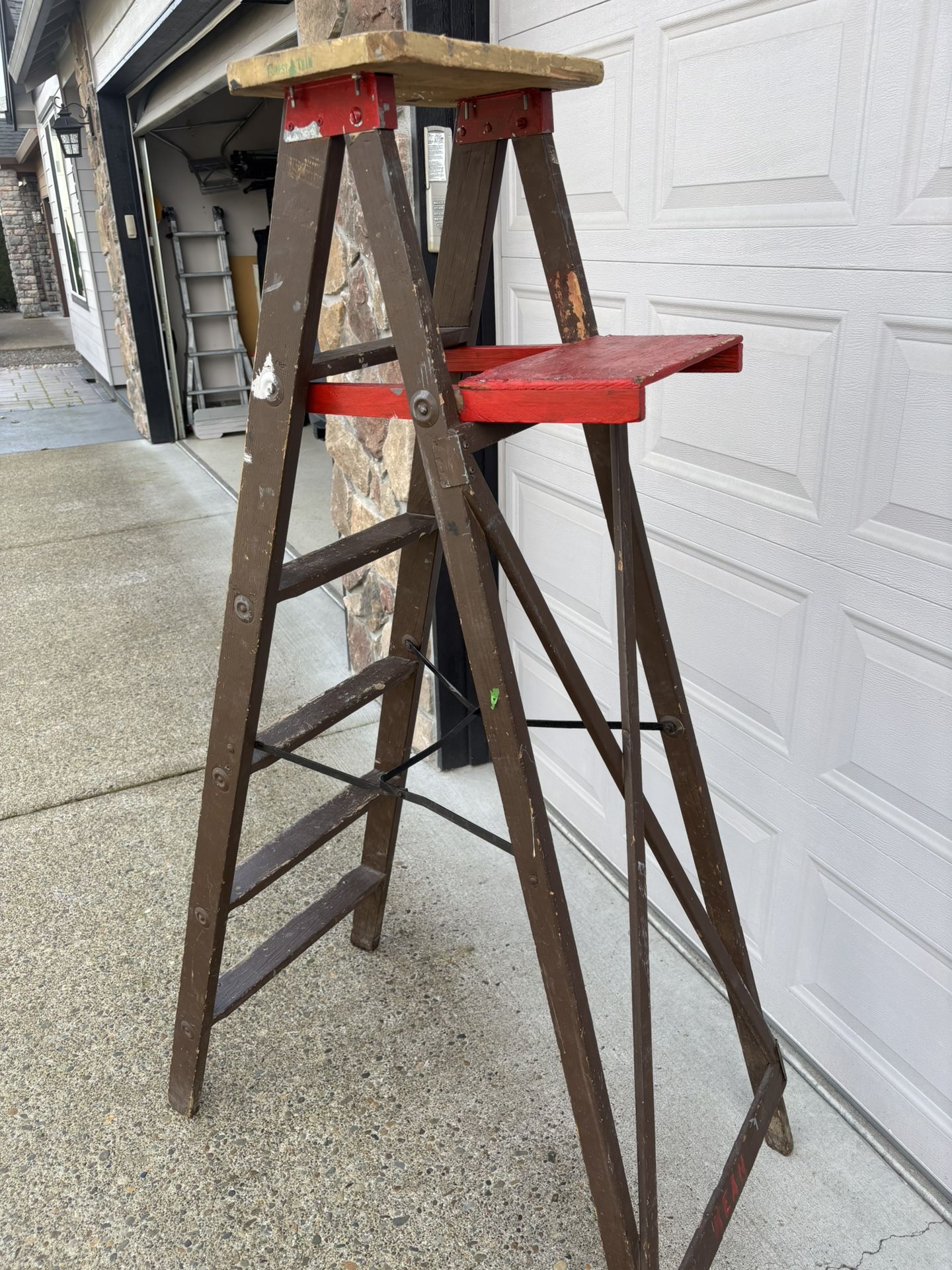 STEP LADDER. 6ft WOODEN