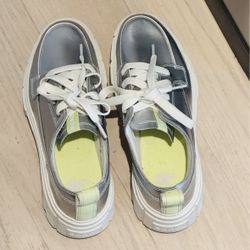 Sorel Platform Sneakers - Caribou X - Women’s Size 8 - Luminous Lime/Sea Salt