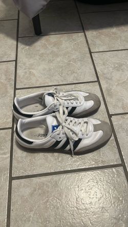 women’s sambas white