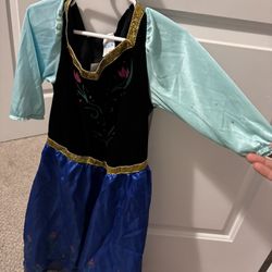 Anna dress from Frozen