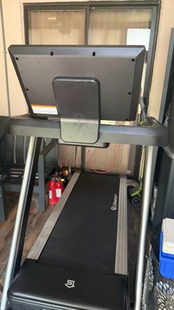 Lifesmart TM4500 PowerTouch Treadmill - Like New