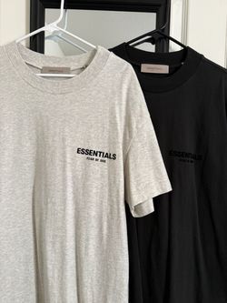 Essentials shirt Small (S)