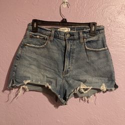Abercrombie & Fitch "The Cutoff Short"