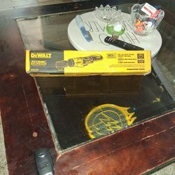 DeWalt Atomic Series 20v 3/8 Ratchet 