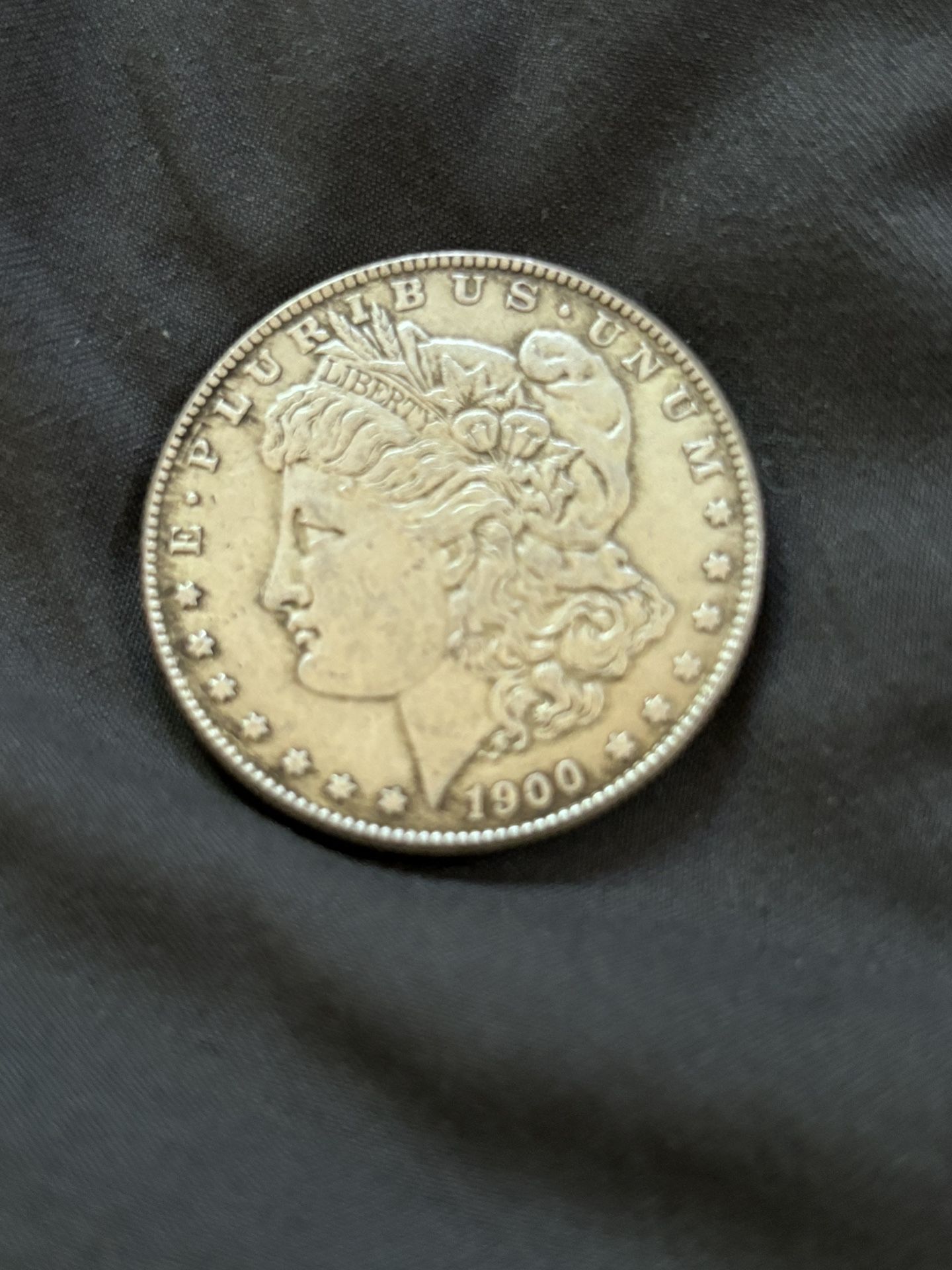 1900 Silver Morgan Dollar-O