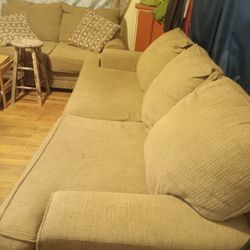 Couches, Tvs, Coffee Table,dresser,heater,&more