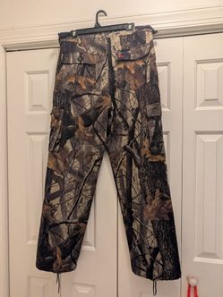 Cabela's camouflage hunting pants