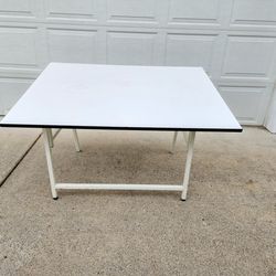Drafting Art Table Metal, Pressed wood Top Adjustable Angle 48-1/4" Long.