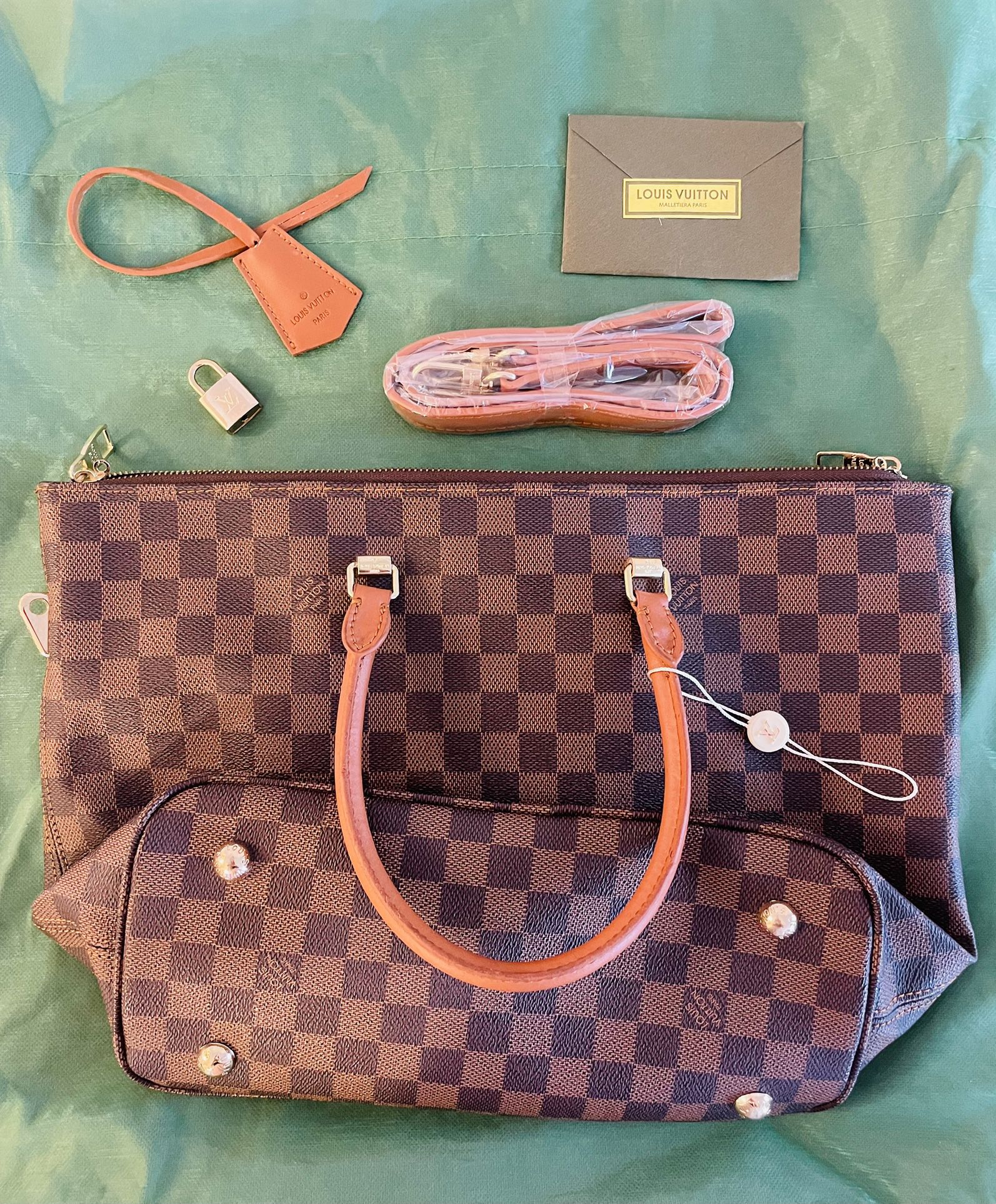 Authentic Louis Vuitton Wallet for Sale in Miami, FL - OfferUp