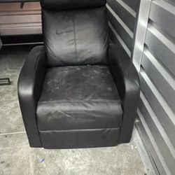 Black Recliner Chair 