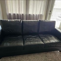 Black Leather Pull Out Couch