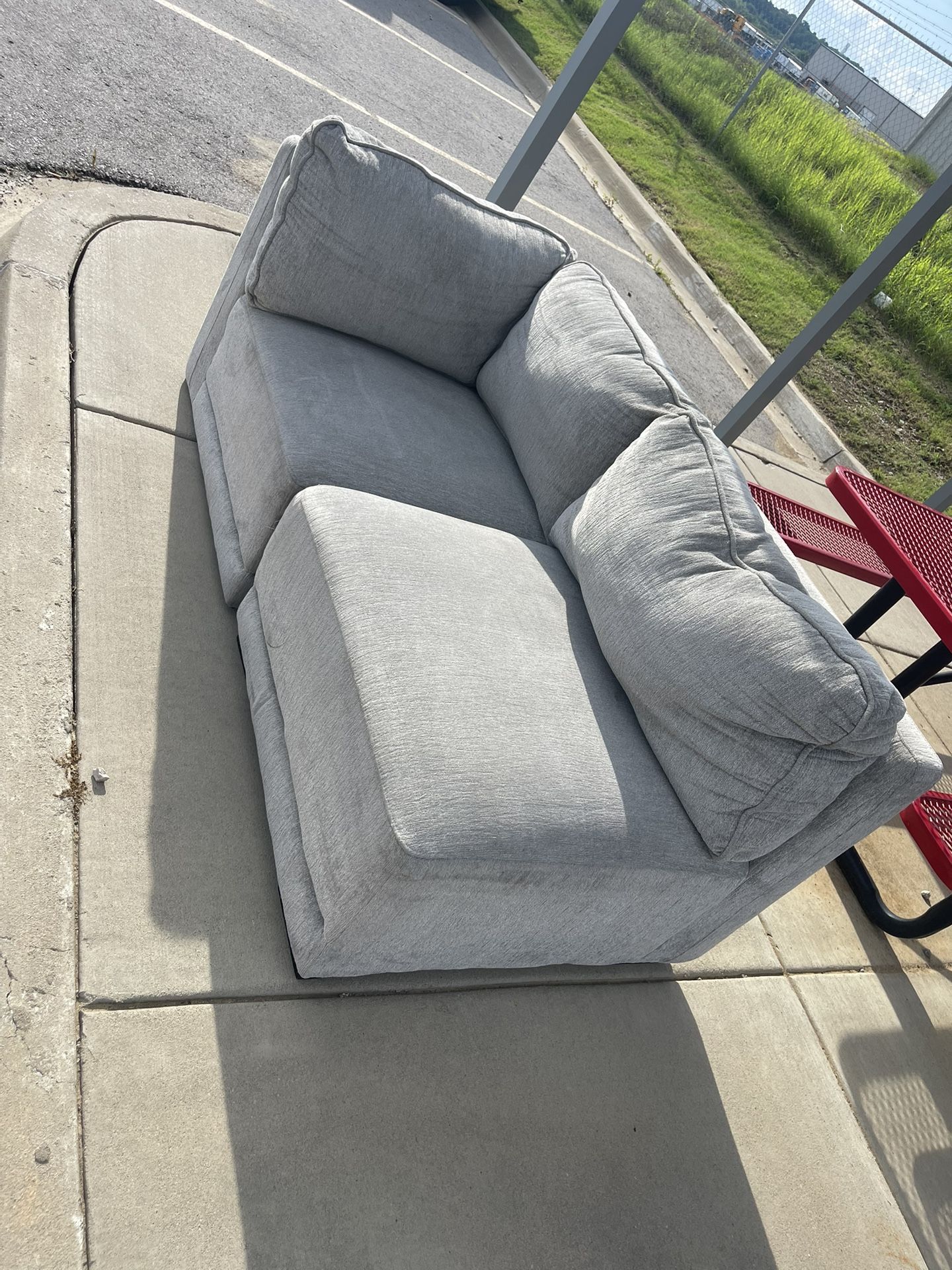 Love Seat / 2 Pc. Sectional