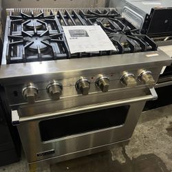 Viking 30” Dual Fuel Gas Range 