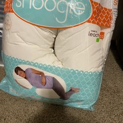 Snoogle Leach Pregnancy Pillow
